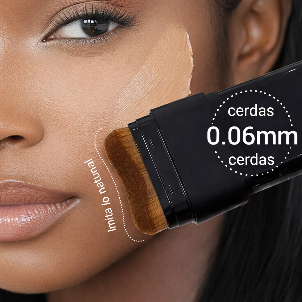 Base de maquillaje en barra y brocha