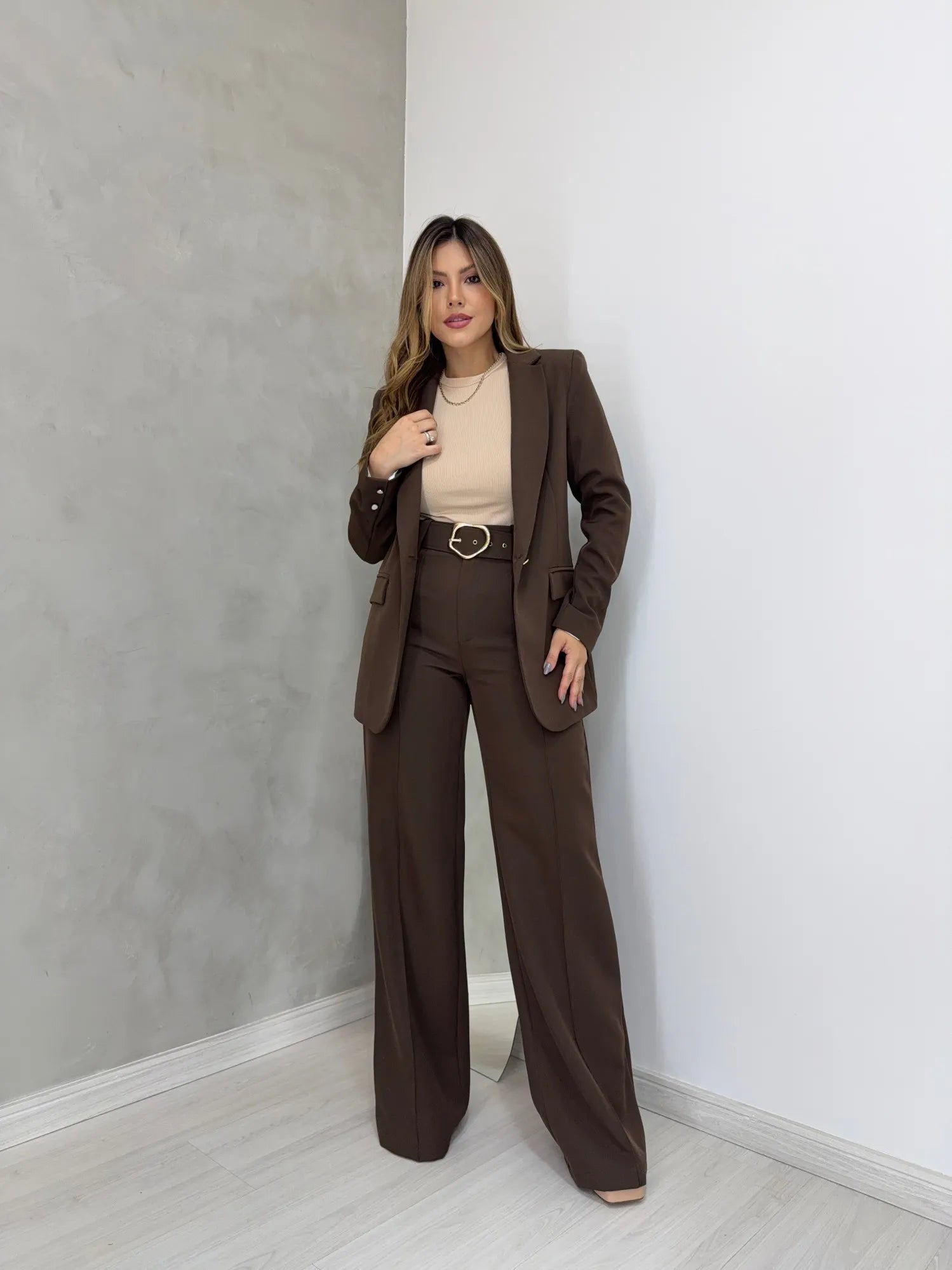 Conjunto de Traje Evanece
