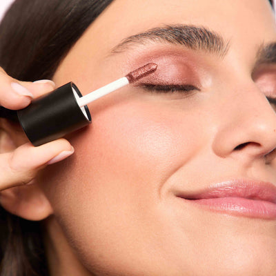Sombra Liquida Venus - Maquillaje Natural Saigu