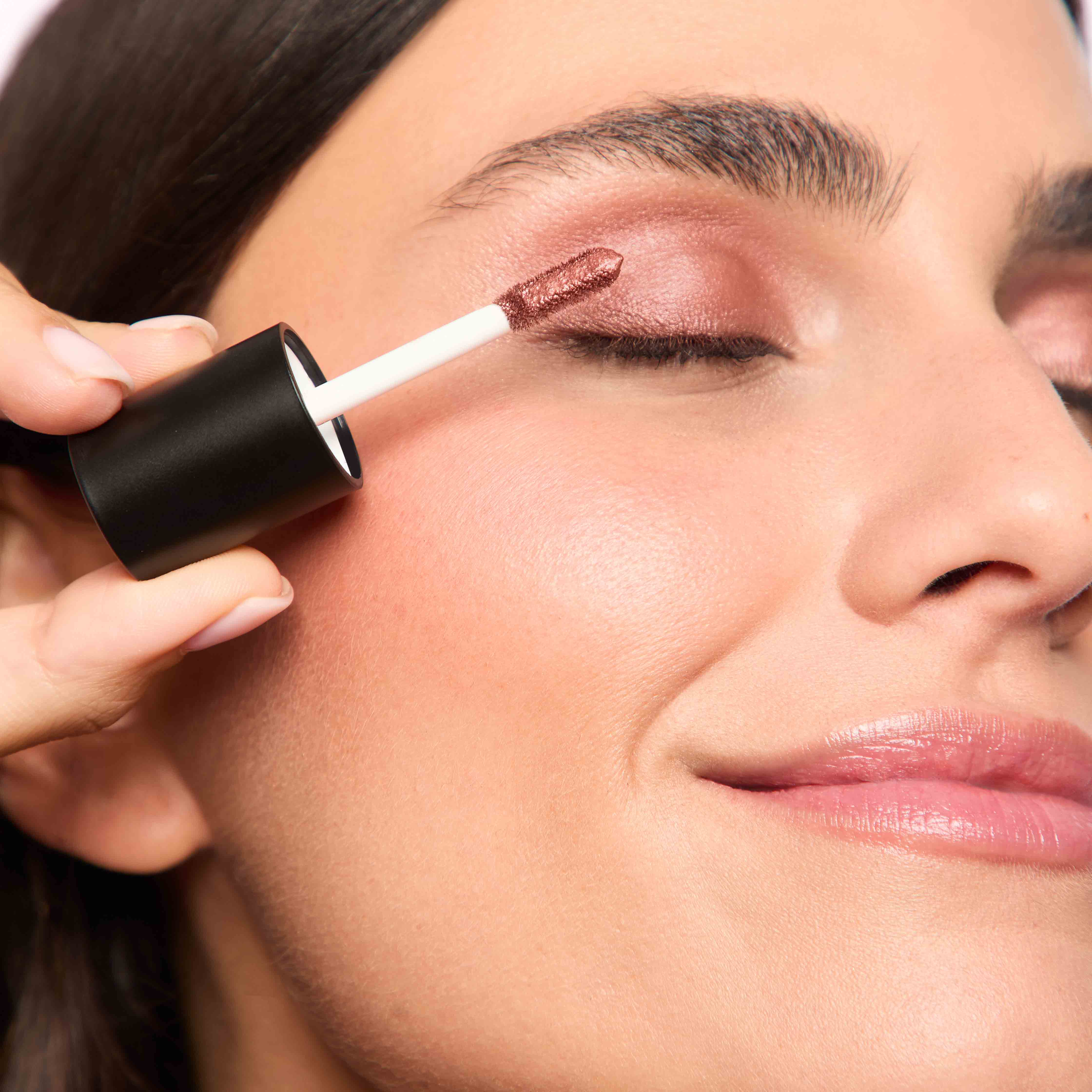Sombra Liquida Venus - Maquillaje Natural Saigu