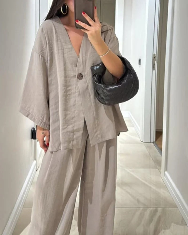 Céline | Conjunto con escote en V