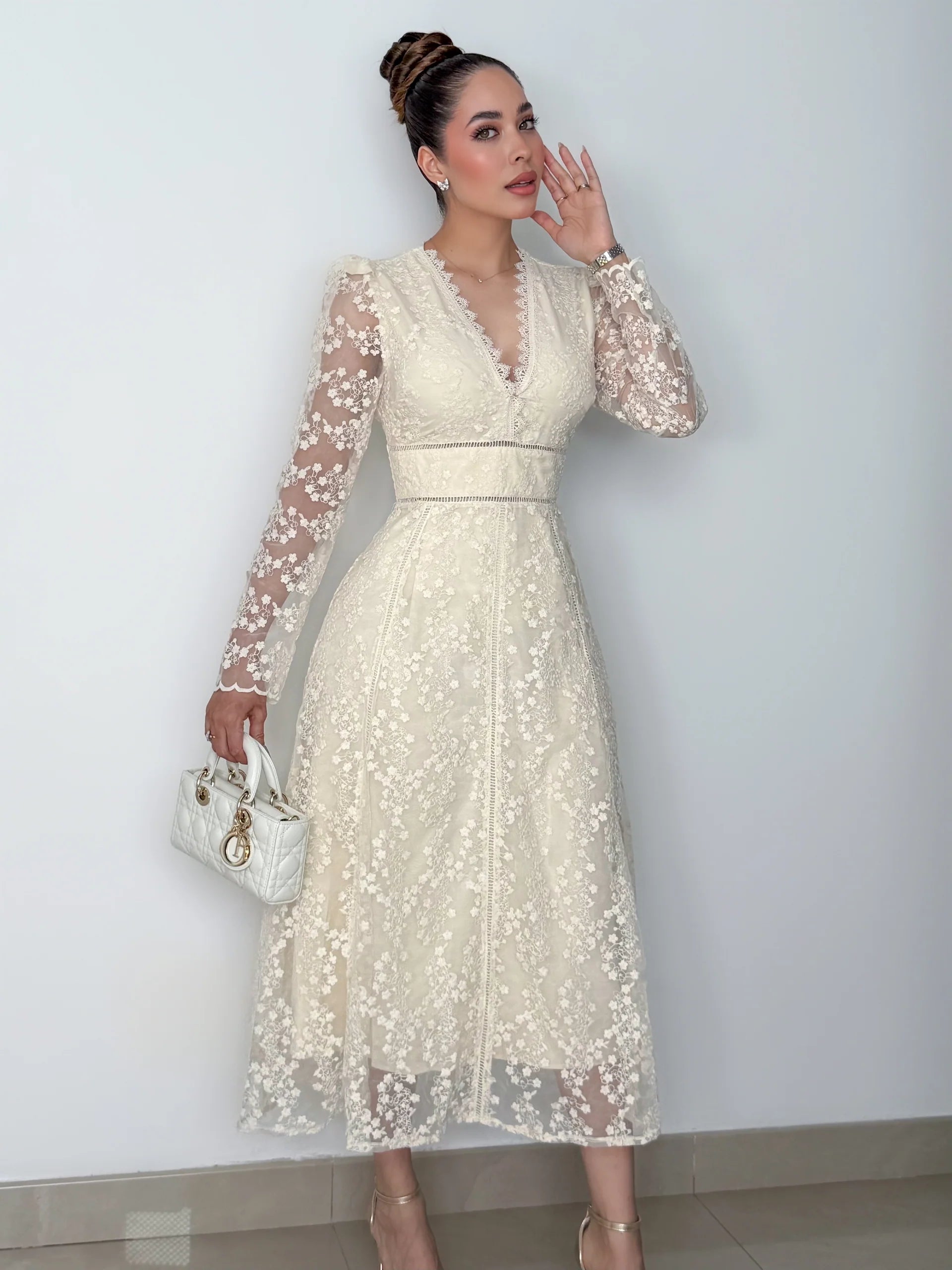Vestido de Encaje Armonía