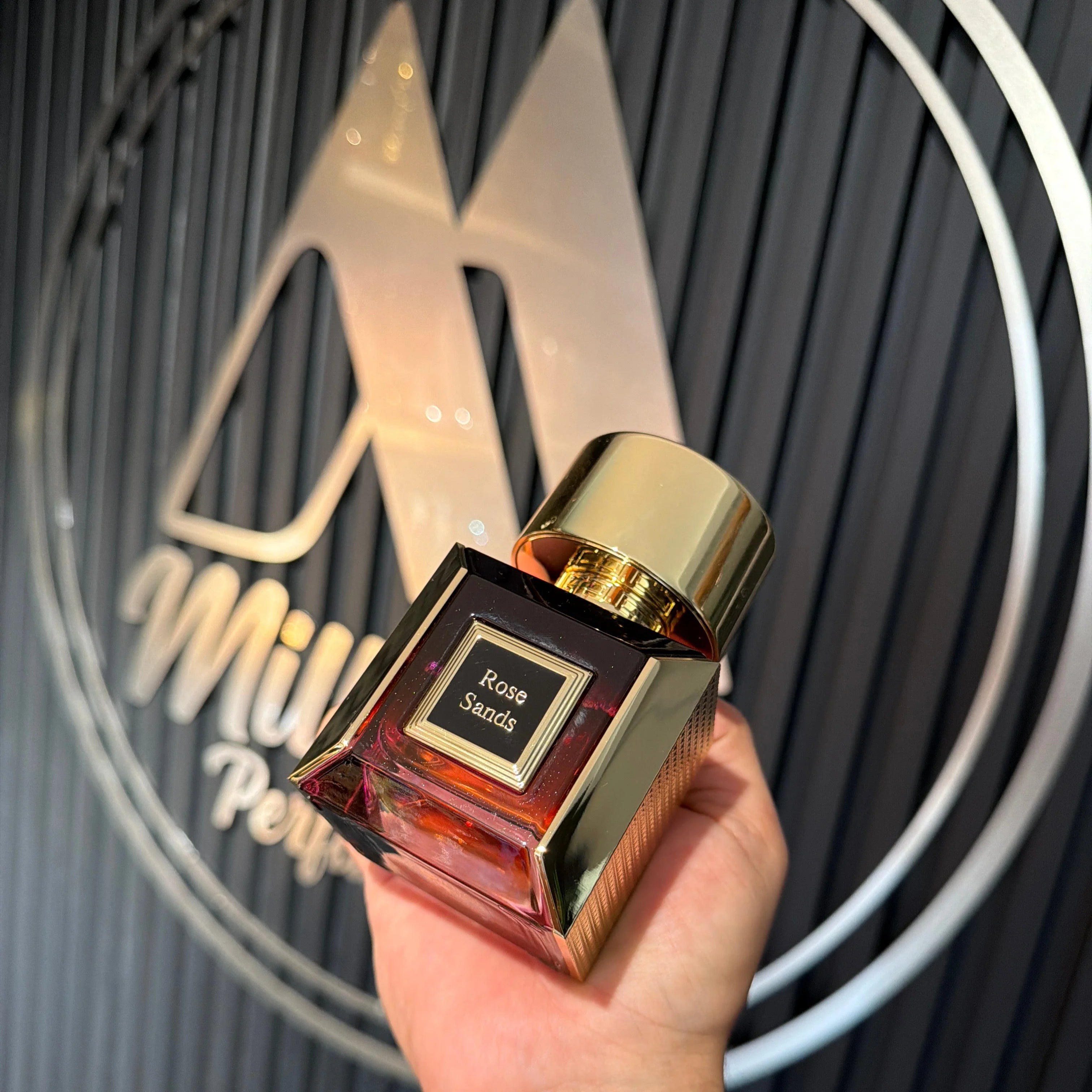Perfume Arena Rosas KORBAJ 100ml
