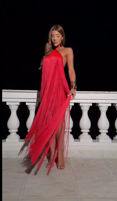 Vestido de Flecos Minimalista