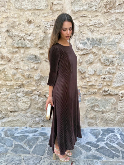 Catleya Vestido Plisado Atemporal