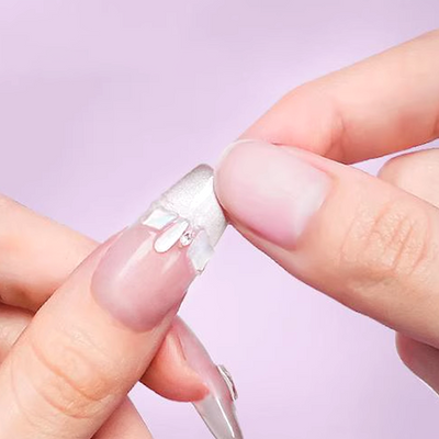 Lápiz para el cuidado de las uñas