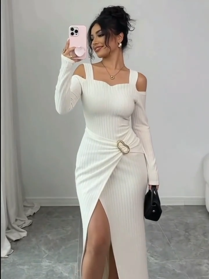 Vestido Chic y Curvilíneo